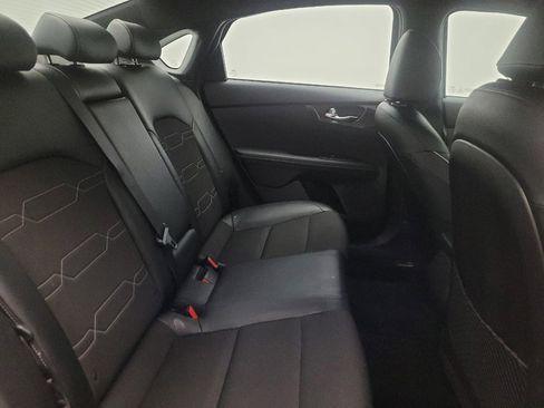 Used 2023 Kia Forte GT-Line w/ GT-Line Technology Package FWD image 19