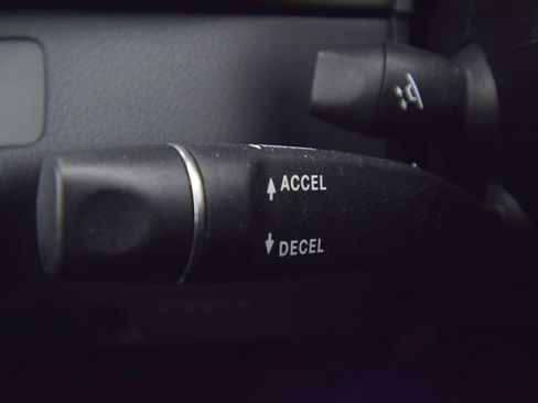 Used 2013 Mercedes-Benz C 300 4MATIC Sedan w/ Premium 1 Pkg image 35