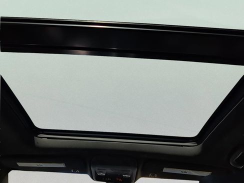 Used 2023 Cadillac XT5 Premium Luxury image 28