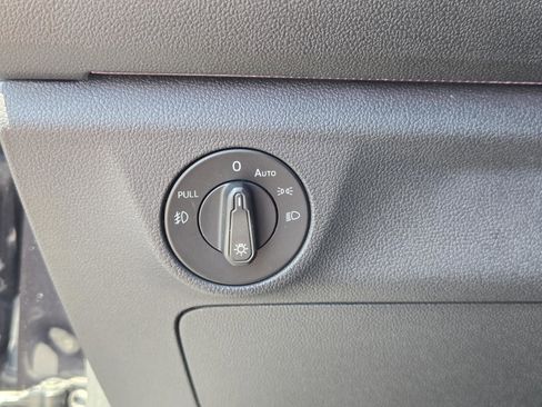 Used 2019 Volkswagen Jetta SEL Premium FWD image 20