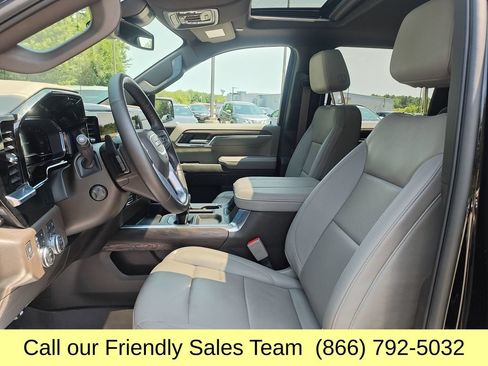 Used 2025 GMC Sierra 1500 SLT w/ SLT Premium Plus Package AWD/4WD image 11