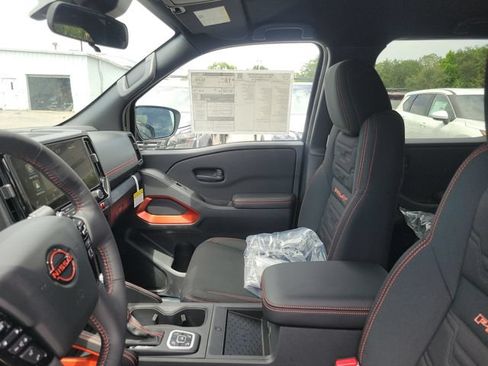 New 2026 Nissan Frontier PRO-4X w/ Pro-4x Convenience Package AWD/4WD image 14