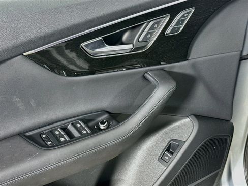 Used 2024 Audi Q7 2.0T Premium Plus AWD/4WD image 24