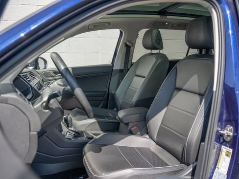 Used 2021 Volkswagen Tiguan SEL AWD/4WD image 5