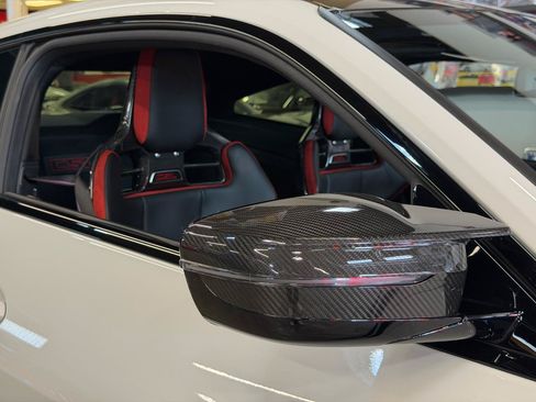 Used 2023 BMW M4 CSL RWD image 17