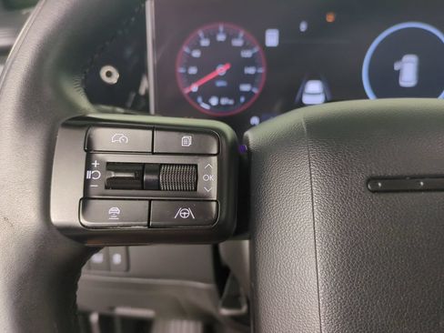 Used 2025 Hyundai Santa Fe Calligraphy FWD image 35