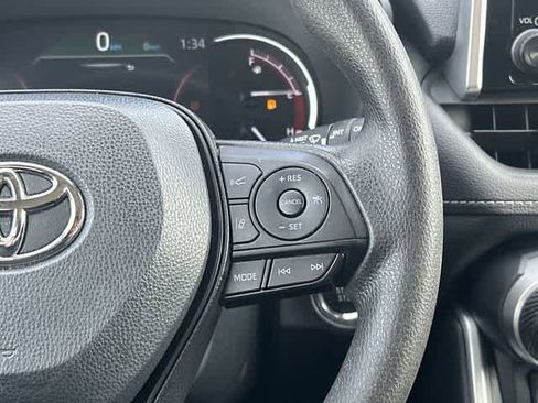 Used 2023 Toyota RAV4 XLE image 9