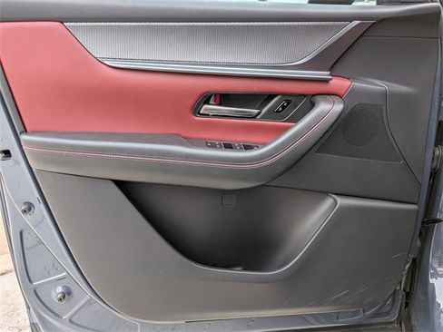 Certified 2025 MAZDA CX-70 3.3 Turbo S w/ Premium Package image 10