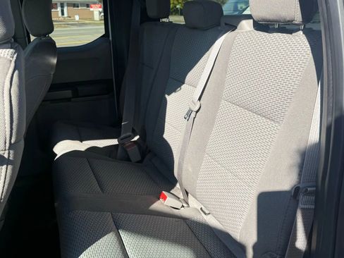 Used 2018 Ford F150 XLT w/ Trailer Tow Package image 10