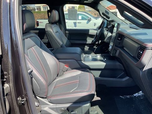 New 2024 Ford Expedition Max Limited image 32