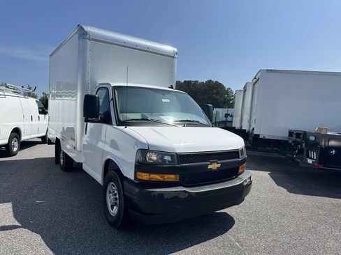 New 2024 Chevrolet Express 3500 w/ Power Convenience Package RWD image 5