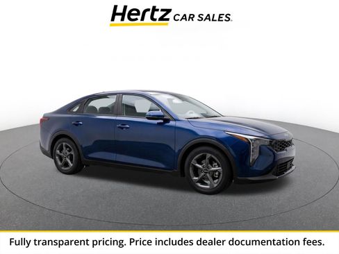 Used 2025 Kia K4 FWD image 1