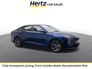 Used 2025 Kia K4 FWD video 1