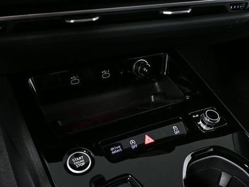 New 2025 Audi A5 2.0T Prestige w/ 19" Wheel Package image 18