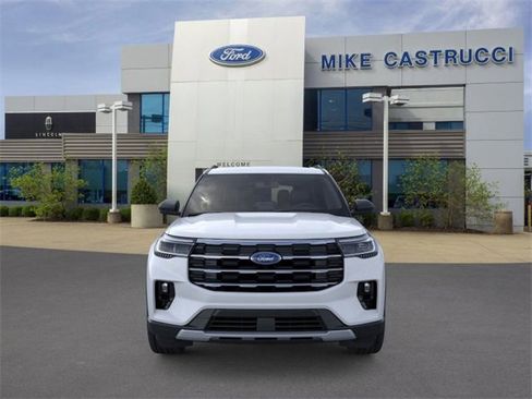 New 2026 Ford Explorer Active w/ Active Comfort Package image 6