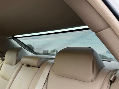 Used 2014 Chrysler 300 C RWD image 27