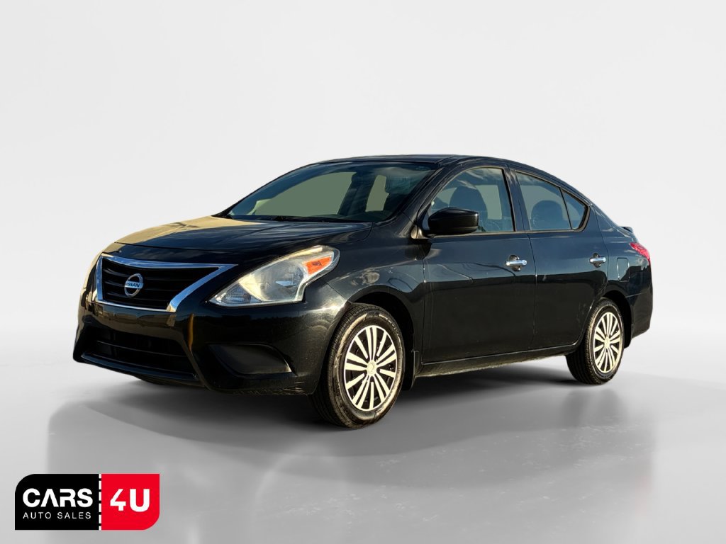Used 2015 Nissan Versa SV FWD image 3