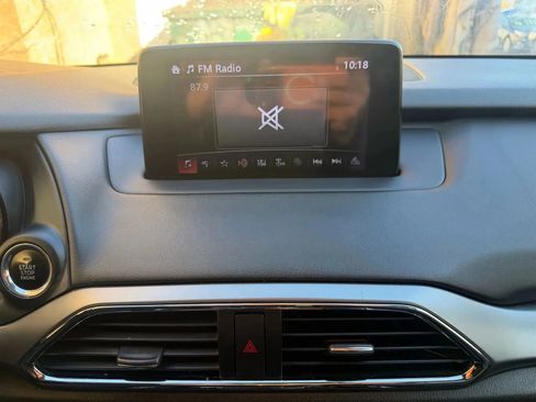 Used 2017 MAZDA CX-9 Touring AWD/4WD image 18