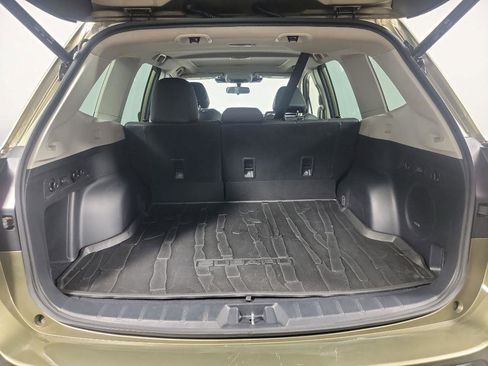 Used 2023 Subaru Forester Limited image 7