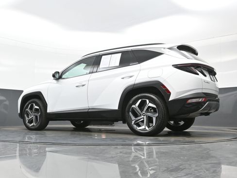 Certified 2023 Hyundai Tucson Limited AWD/4WD image 30