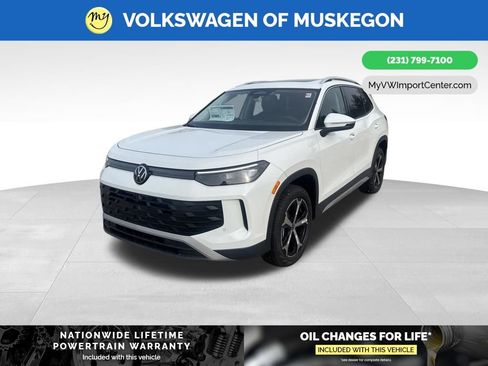 New 2026 Volkswagen Tiguan SE AWD/4WD image 3