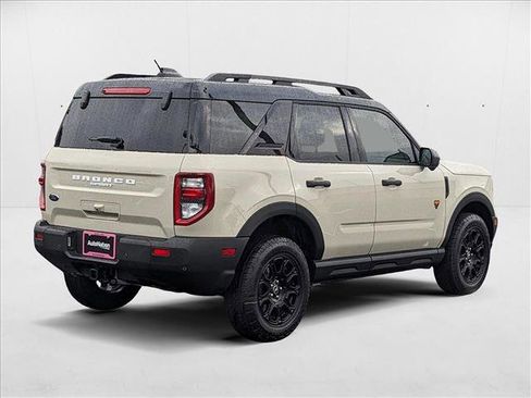 New 2025 Ford Bronco Sport Badlands image 2