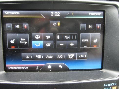 Used 2013 Ford Edge Limited w/ Vision Pkg image 31