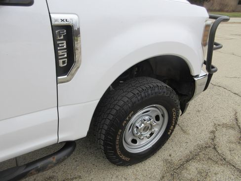 Used 2019 Ford F350 XL w/ XL Value Package image 16