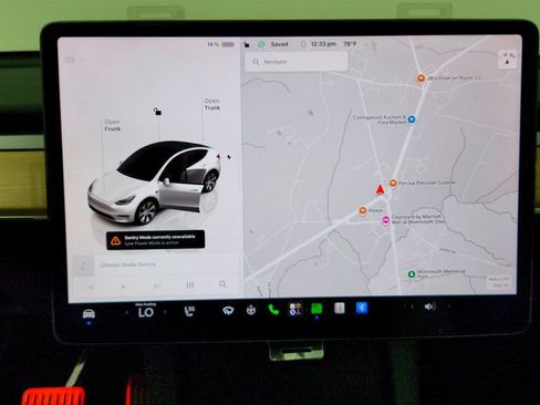 Used 2023 Tesla Model Y Long Range AWD/4WD image 23