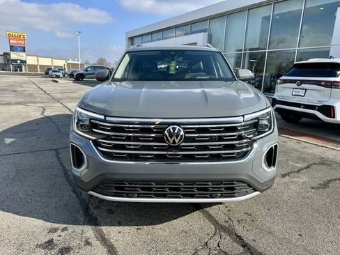 New 2026 Volkswagen Atlas SEL image 2