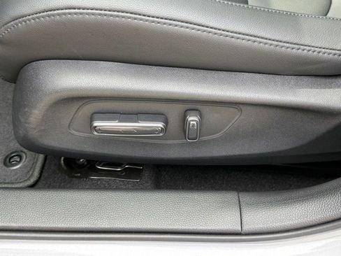 Certified 2026 Acura Integra FWD image 26