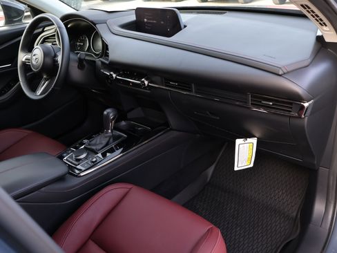 Certified 2025 MAZDA CX-30 AWD 2.5 S w/ Preferred Package image 10