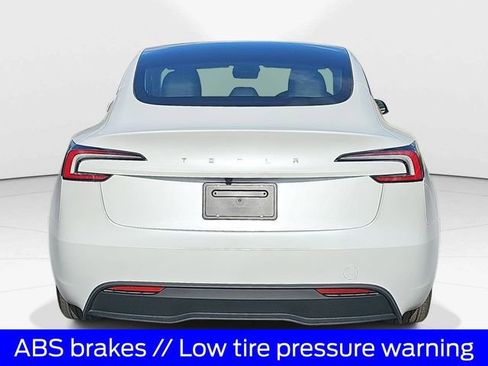Used 2025 Tesla Model 3 Long Range image 5