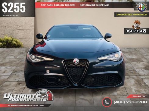 Used 2019 Alfa Romeo Giulia Ti RWD image 16