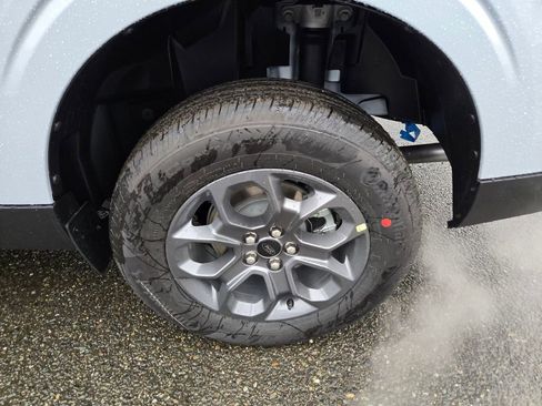 New 2026 Ford Maverick XLT w/ XLT Luxury Package image 9