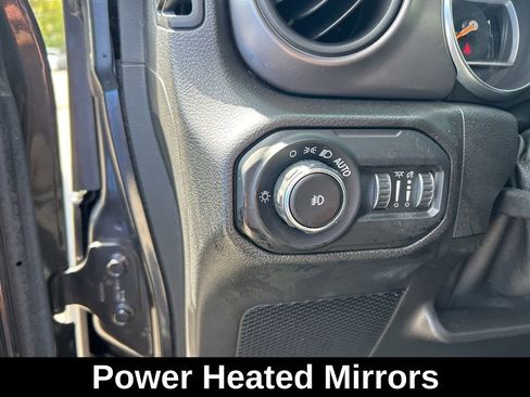 Used 2021 Jeep Wrangler Unlimited Sport AWD/4WD image 37