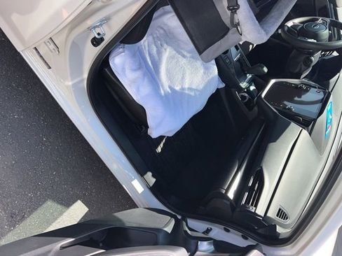 Used 2025 Subaru Impreza 2.0i Sport AWD/4WD image 6