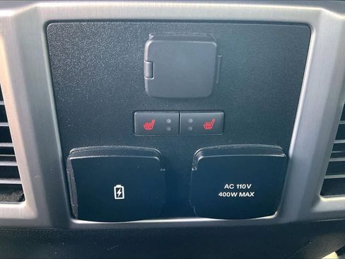 Used 2021 Ford F350 Platinum image 28
