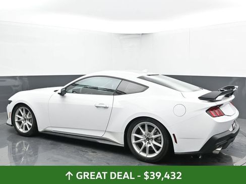 Used 2024 Ford Mustang GT Premium image 11