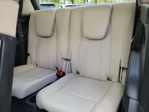 Used 2023 Mercedes-Benz GLB 250 image 12