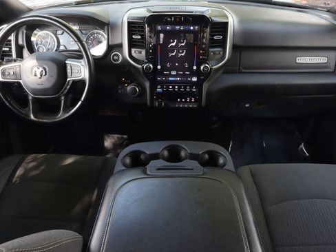 Used 2024 RAM 2500 Big Horn w/ Night Edition AWD/4WD image 7