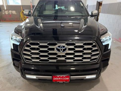 Used 2024 Toyota Sequoia Capstone AWD/4WD image 5
