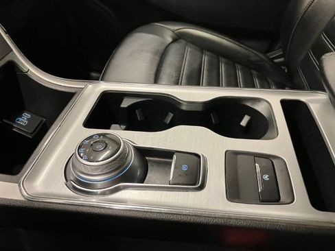 Used 2022 Ford Edge SEL image 24