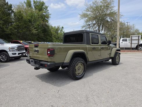 New 2026 Jeep Gladiator Willys AWD/4WD image 4