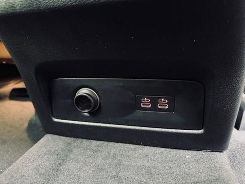 New 2026 BMW X5 xDrive50e w/ M Sport Package image 23