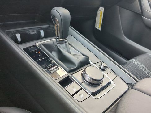 Used 2024 MAZDA CX-50 AWD 2.5 S w/ Select Package image 16