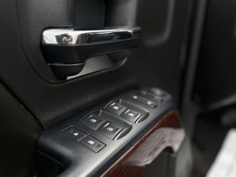 Used 2016 GMC Sierra 3500 SLE w/ SLE Preferred Package image 13