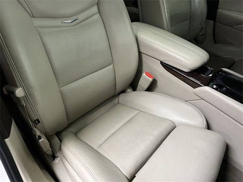 Certified 2015 Cadillac XTS Premium w/ Driver Assist Package image 29