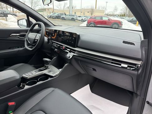 New 2026 Kia Sportage X-Line AWD/4WD image 13