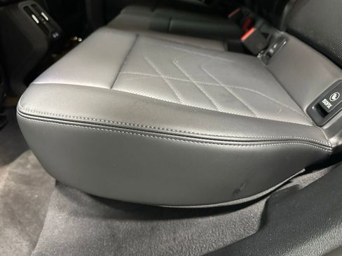 Used 2025 BMW X1 xDrive28i image 37